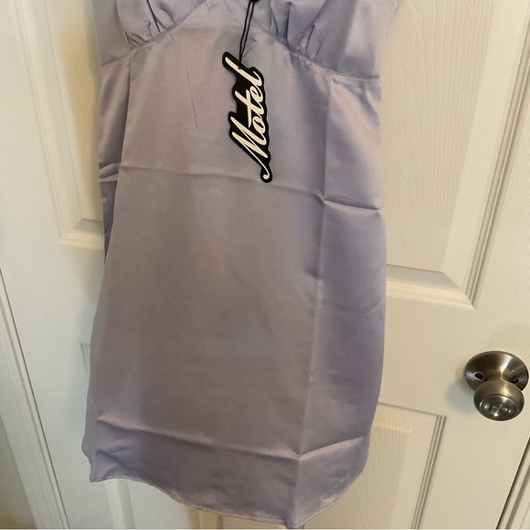 MOTEL NALA SLIP DRESS SIZE XSMALL - Picture 4 of 10